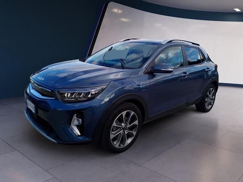 Blu Usata 2023 Kia Stonic Style SUV | 16.900 € (Buon prezzo) - Immagine 1/4