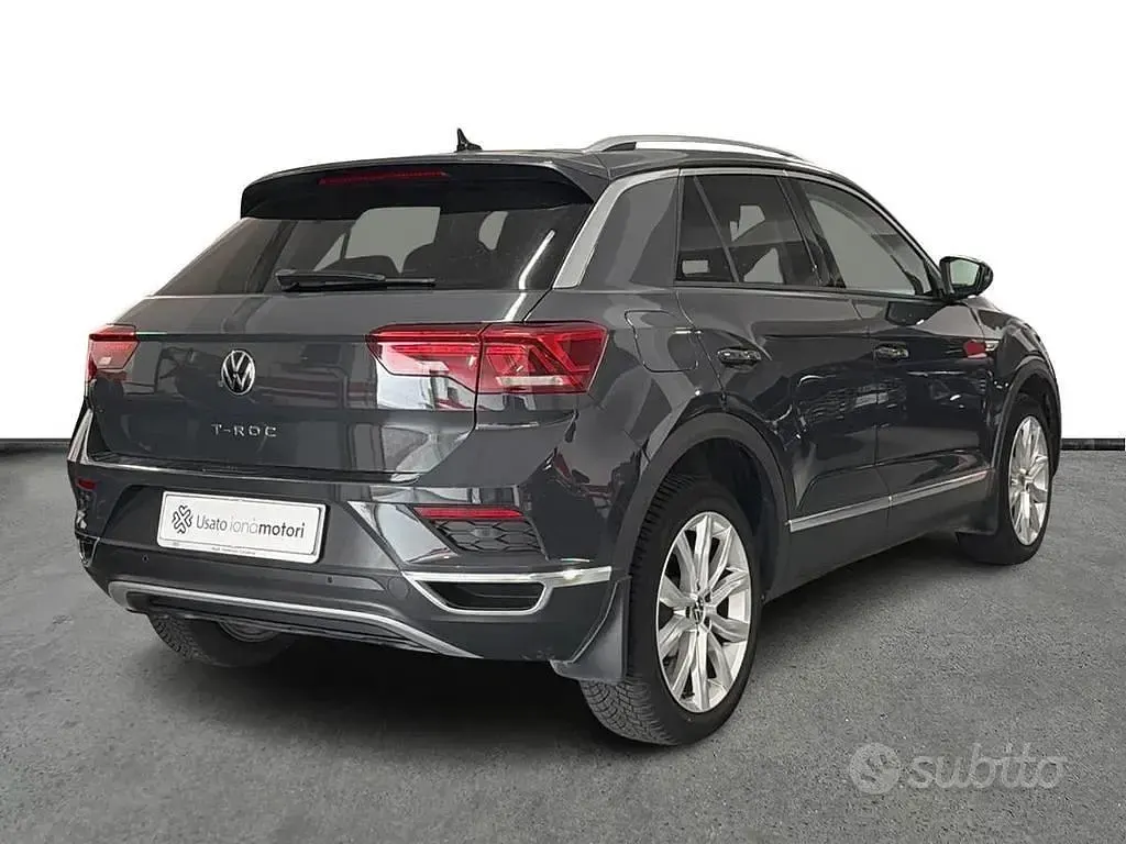Usata VW T-Roc Sport 150 CV (110 kW) 2021 Grigio SUV