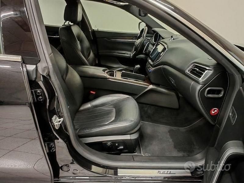 Usata Maserati Ghibli 250 CV (183 kW) 2017 Nero Berlina