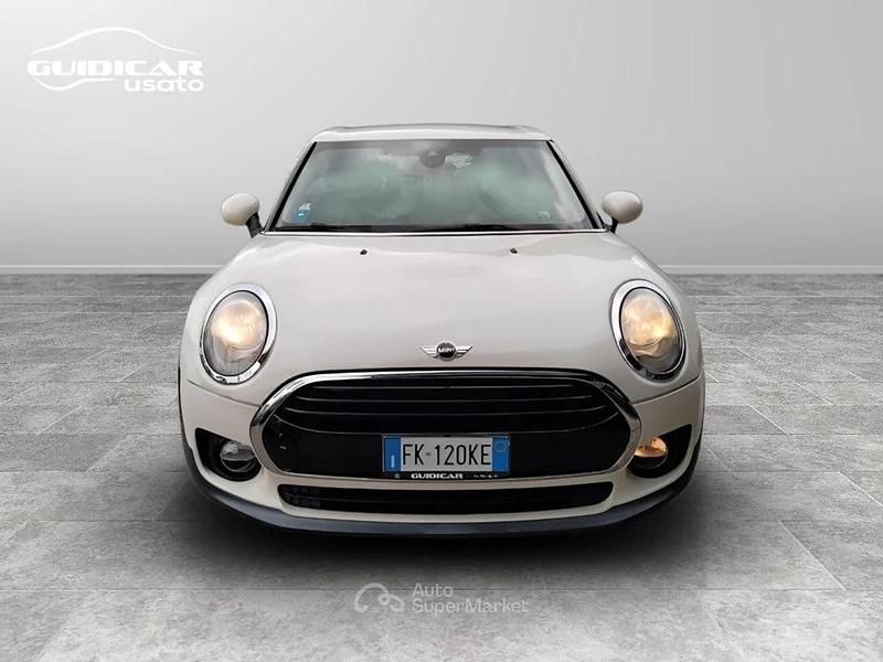 Usata Mini Cooper D 150 CV (110 kW) 2017 Beige Utilitaria