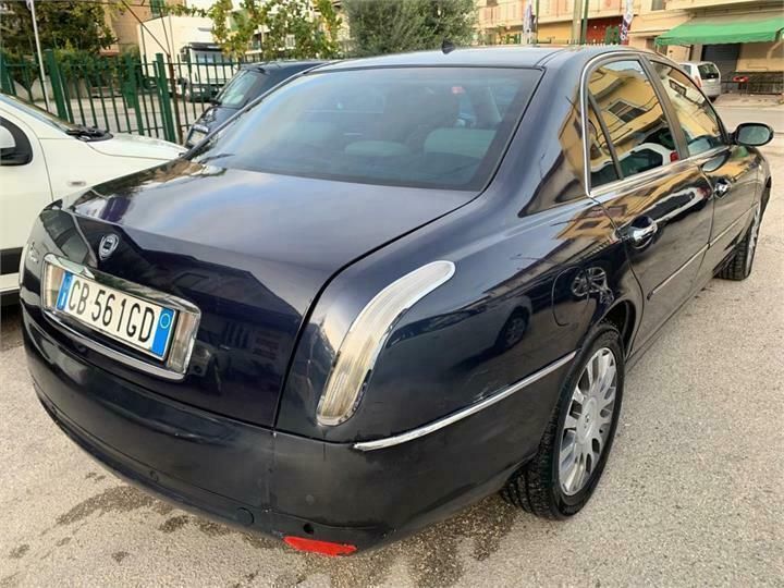 Lancia thesis 2 4 jtd difetti 05 image