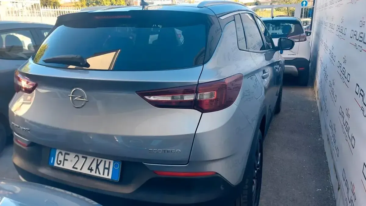 Usata Opel Grandland X Ultimate 130 CV (95 kW) 2021 Grigio SUV
