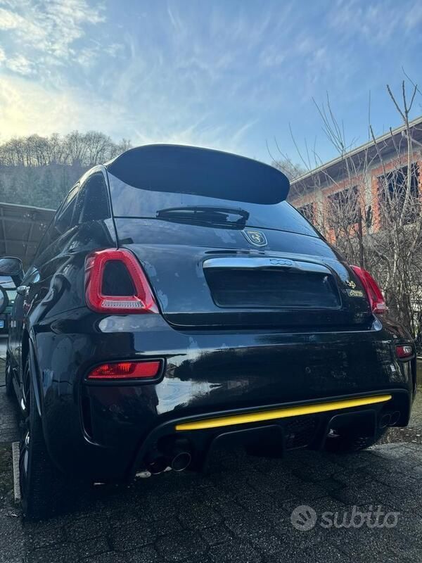 Usata Fiat 500 Abarth 160 CV (117 kW) 2018 Nero Utilitaria