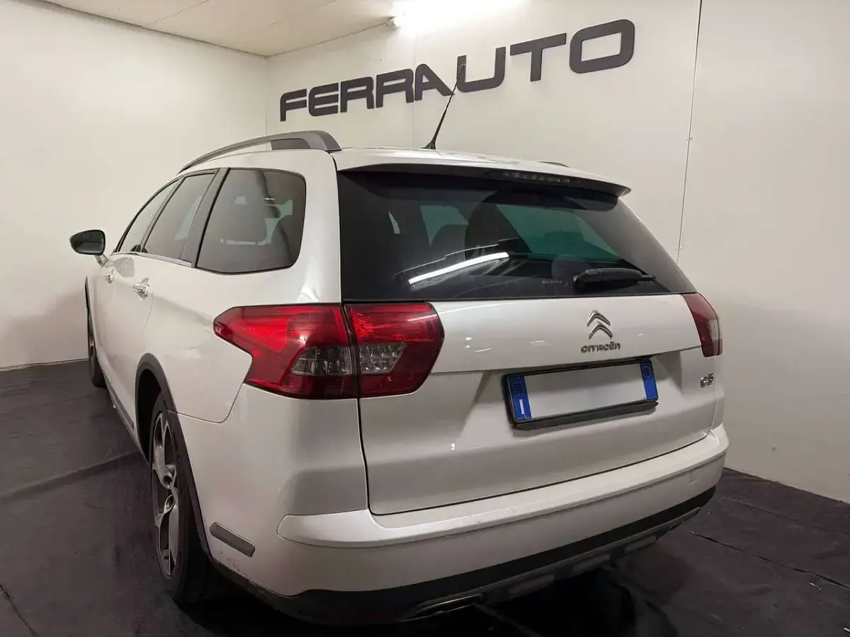 Usata Citroën C5 Business Class 181 CV (133 kW) 2016 Bianco Station wagon