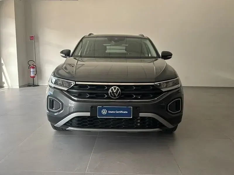 Usata VW T-Roc Edition 116 CV (85 kW) 2024 Grigio SUV