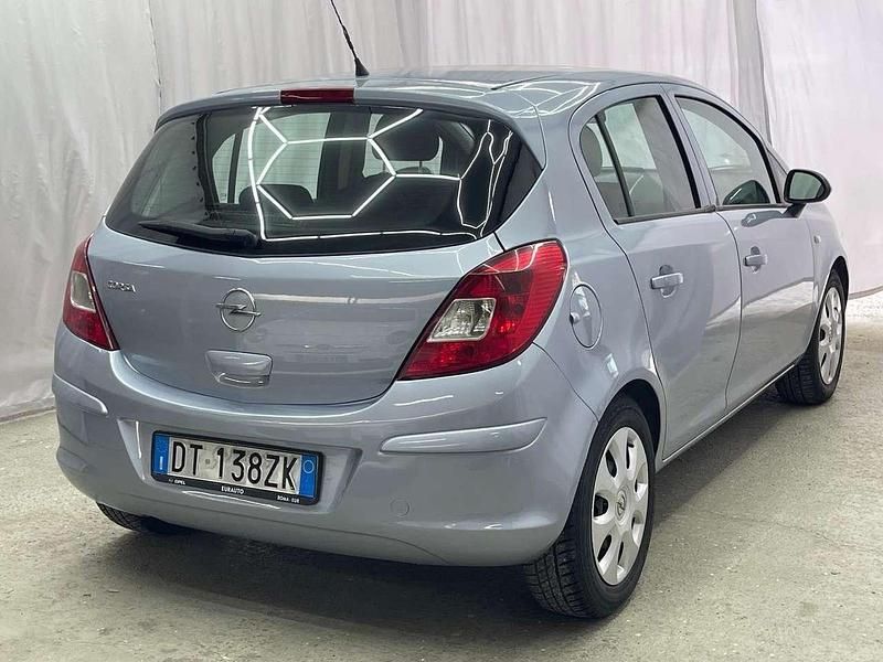 Usata Opel Corsa Enjoy 80 CV (58 kW) 2009 Grigio Berlina