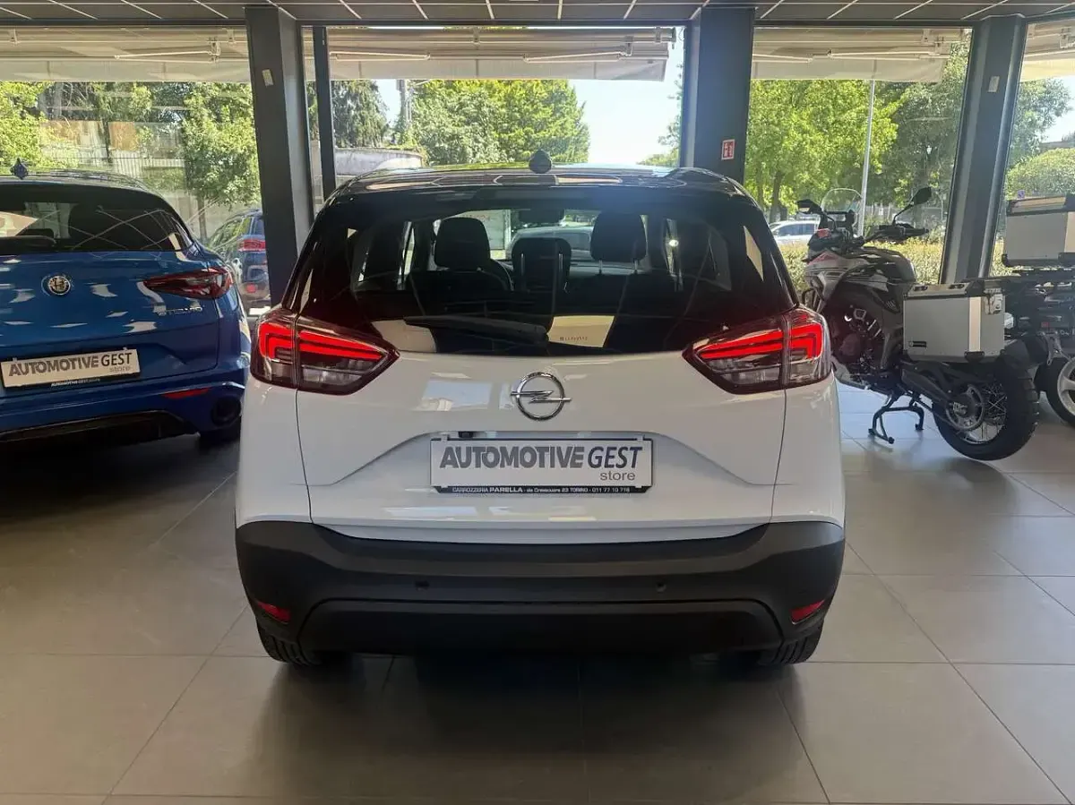 Usata Opel Crossland X Innovation 110 CV (80 kW) 2020 Bianco SUV