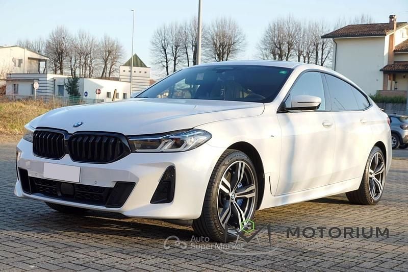 Usata BMW M6 M Sport 333 CV (244 kW) 2021 Bianco Berlina