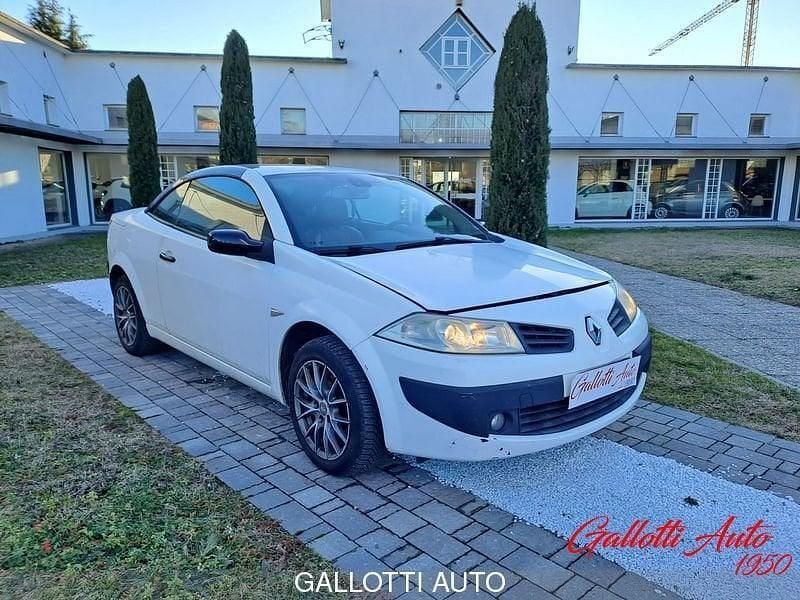 Usata Renault Mégane Cabriolet Luxe 150 CV (110 kW) 2007 Bianco Cabrio