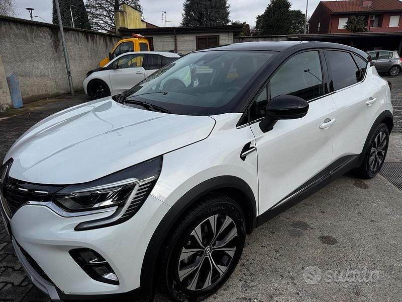 Usata Renault Captur 100 CV (73 kW) 2023 Bianco SUV