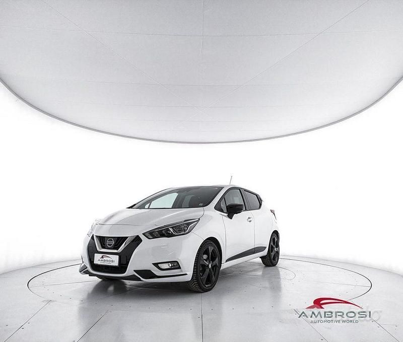 Usata Nissan Micra Tekna 90 CV (66 kW) 2018 Nero Utilitaria