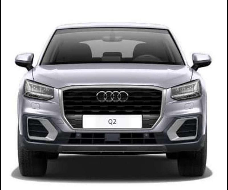 Usata Audi Q2 Admired 116 CV (85 kW) 2021 Argento SUV