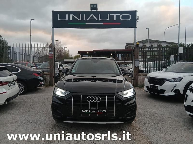 Nero Usata 2022 Audi Q5 Business SUV | 29.000 € (Super prezzo) - Immagine 1/4