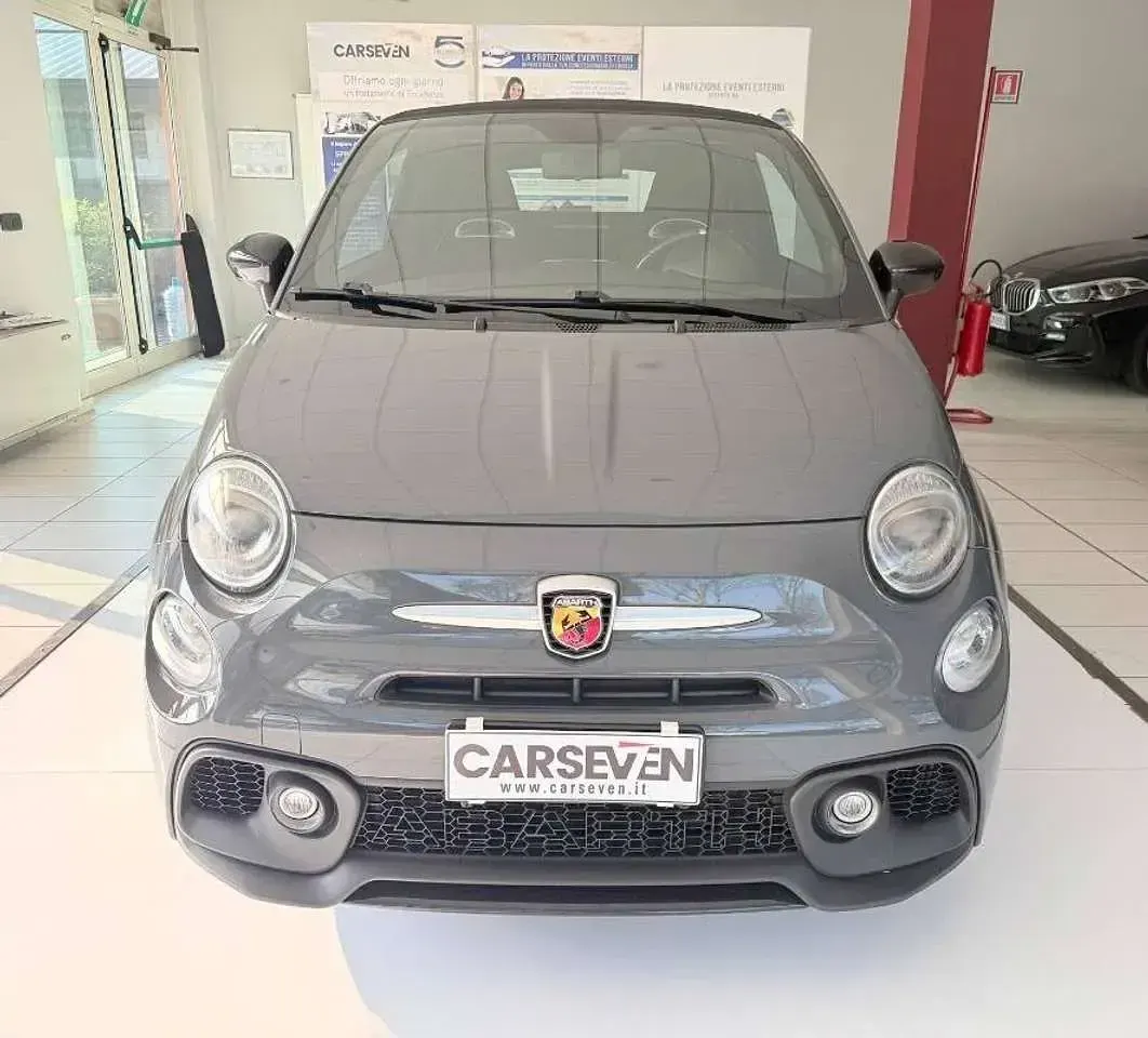 Usata Abarth 595C 145 CV (106 kW) 2019 Grigio Cabrio