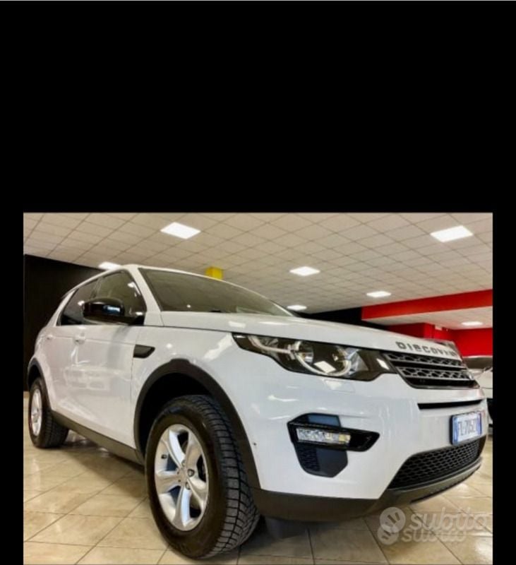 Usata 2017 Land Rover Discovery Sport Pure SUV | 14.000 € (Cara) - Immagine 1/4