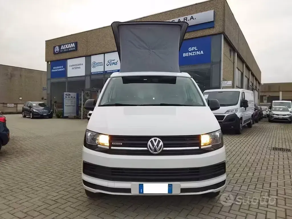 Usata VW California Beach 150 CV (110 kW) 2017 Bianco Furgone