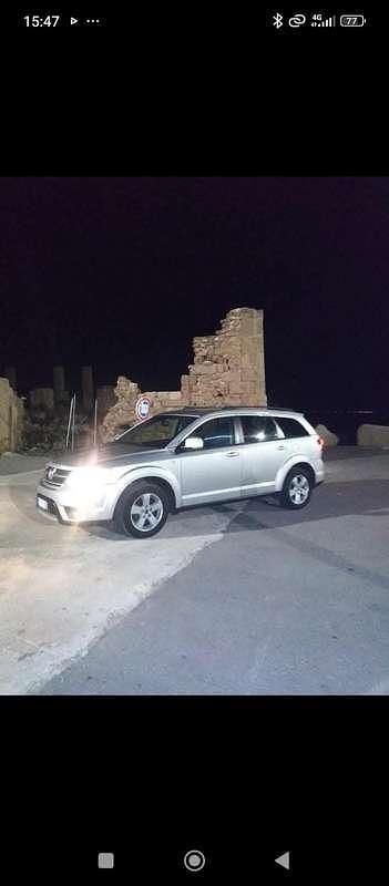 Usata Fiat Freemont 140 CV (102 kW) 2011 Argento SUV