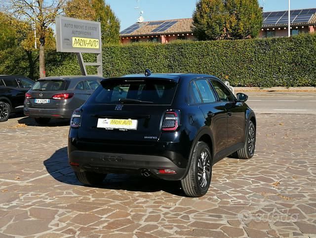 Usata Fiat 600 101 CV (74 kW) 2024 Nero SUV