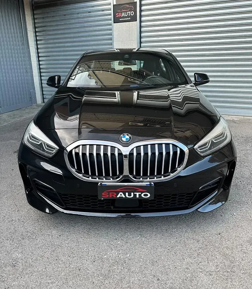 Usata BMW 116 M Sport 116 CV (85 kW) 2020 Nero Utilitaria