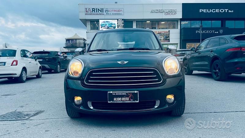 Usata Mini One Countryman 90 CV (66 kW) 2014 Verde SUV