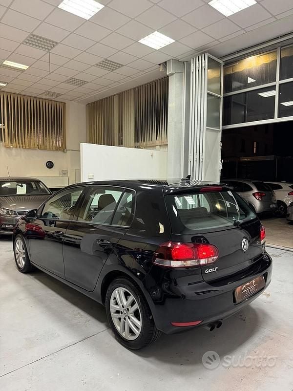 Usata VW Golf VI Highline 122 CV (89 kW) 2011 Nero Utilitaria