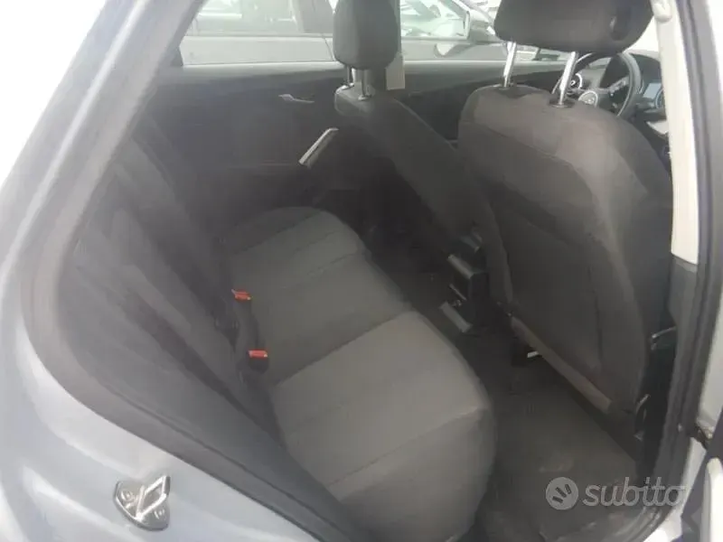 Usata Audi Q2 Business 116 CV (85 kW) 2024 Grigio SUV