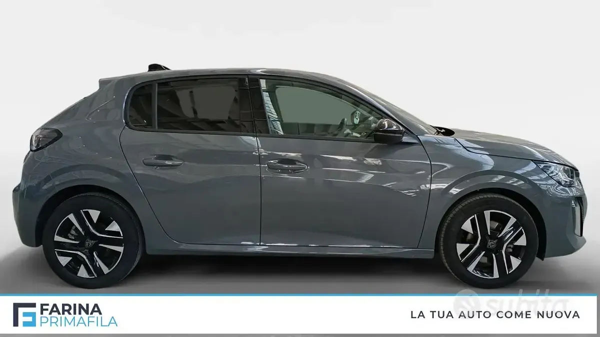 Usata Peugeot 208 Allure 101 CV (74 kW) 2025 Grigio Utilitaria