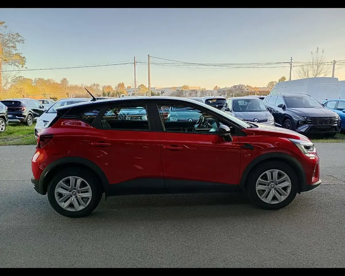 Usata Renault Captur Equilibre 94 CV (69 kW) 2023 Rosso SUV