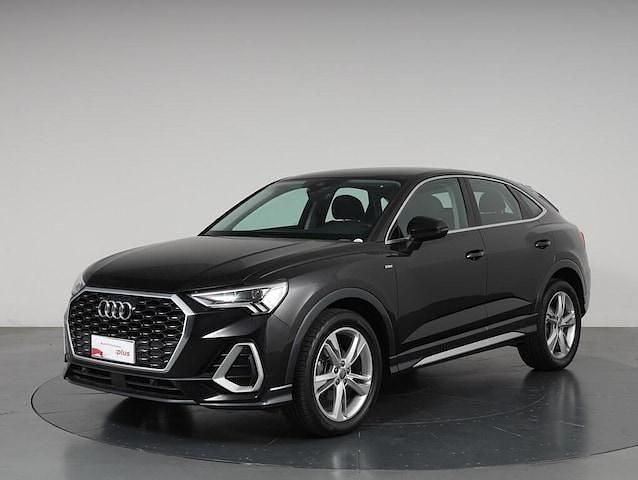 Usata Audi Q3 Sportback S-Line 150 CV (110 kW) 2020 Nero SUV
