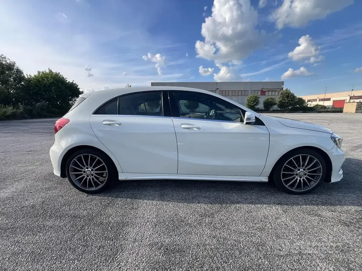 Occasion Mercedes A180 Premium 109 ch (80 kW) 2014 Blanc Berline