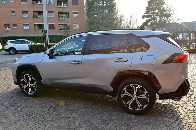 Usata Suzuki Across 185 CV (136 kW) 2024 Argento SUV
