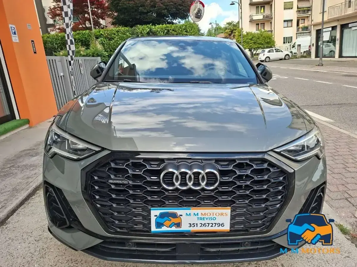 Usata Audi Q3 S-Line 150 CV (110 kW) 2021 Grigio daitona perla SUV