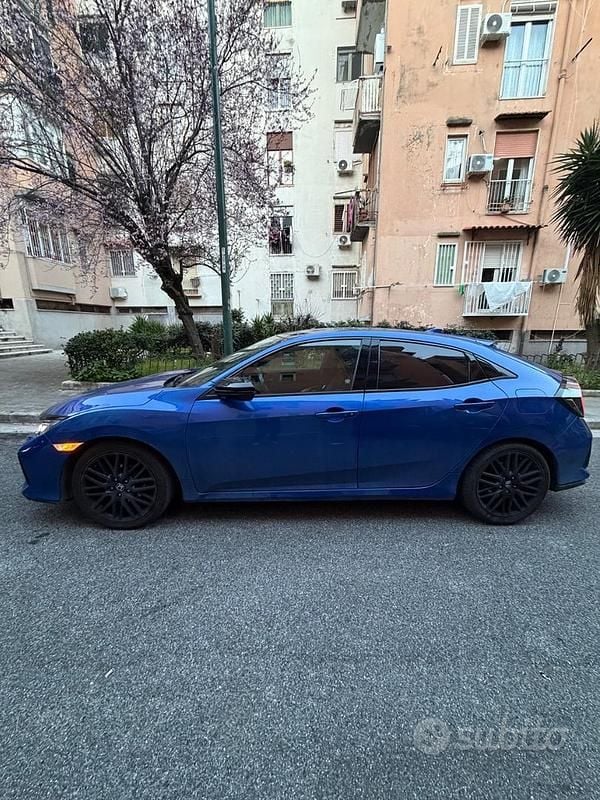 Usata Honda Civic Executive 129 CV (94 kW) 2017 Berlina