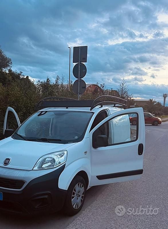 Usata Fiat Fiorino 2017 Bianco Monovolume