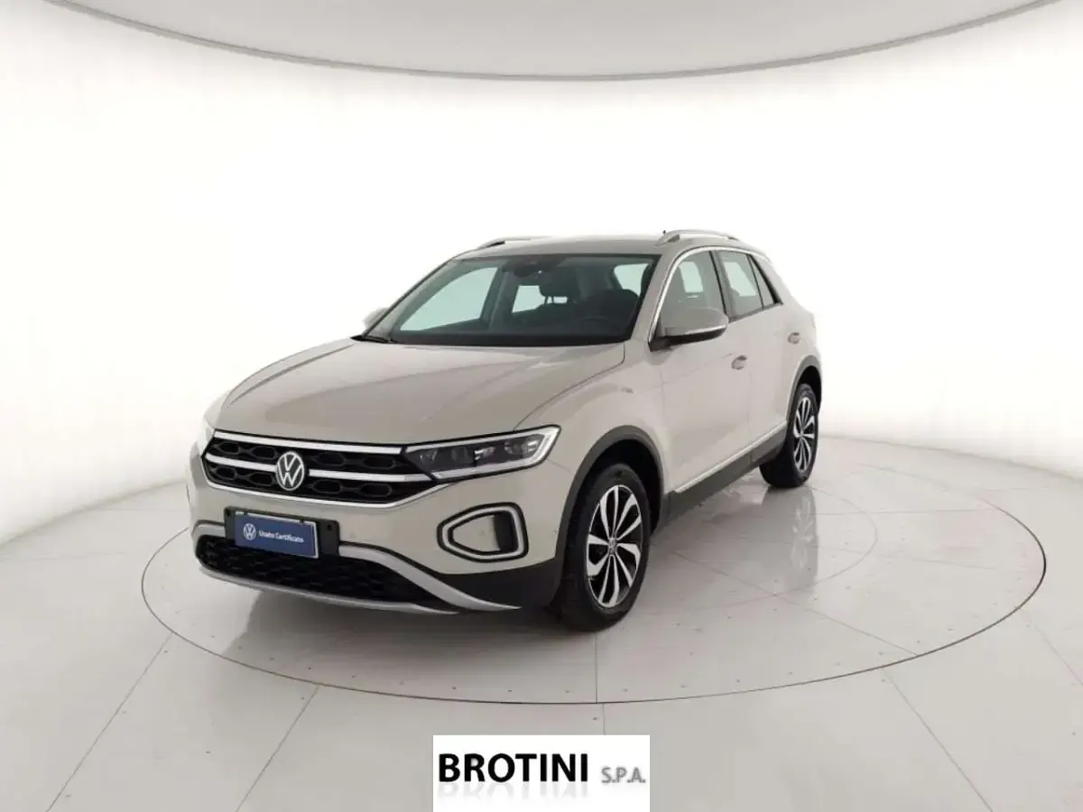 Usata VW T-Roc Style 150 CV (110 kW) 2023 SUV