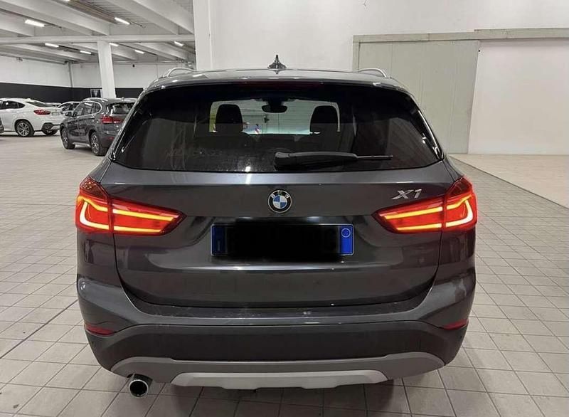 Käytetty BMW X1 xLine 150 HP (110 kW) 2017 Katumaasturi