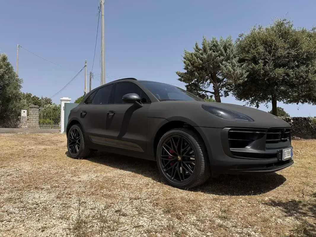 Usata Porsche Macan 441 CV (324 kW) 2024 Nero SUV