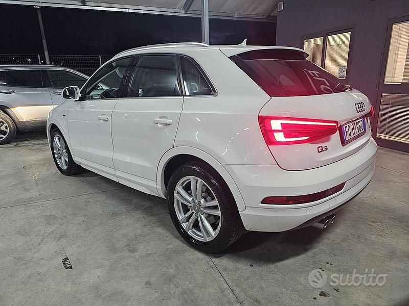 Usata Audi Q3 S-Line 119 CV (87 kW) 2016 Bianco SUV