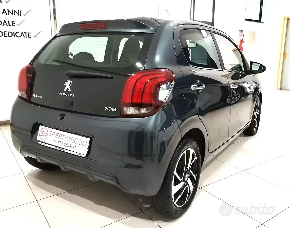 Usata Peugeot 108 Allure 69 CV (50 kW) 2018 Grigio Utilitaria