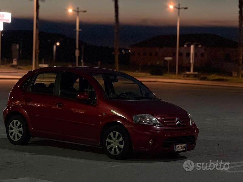 Rosso Usata 2009 Citroën C3 Tre volumi | 3500 € - Immagine 1/4