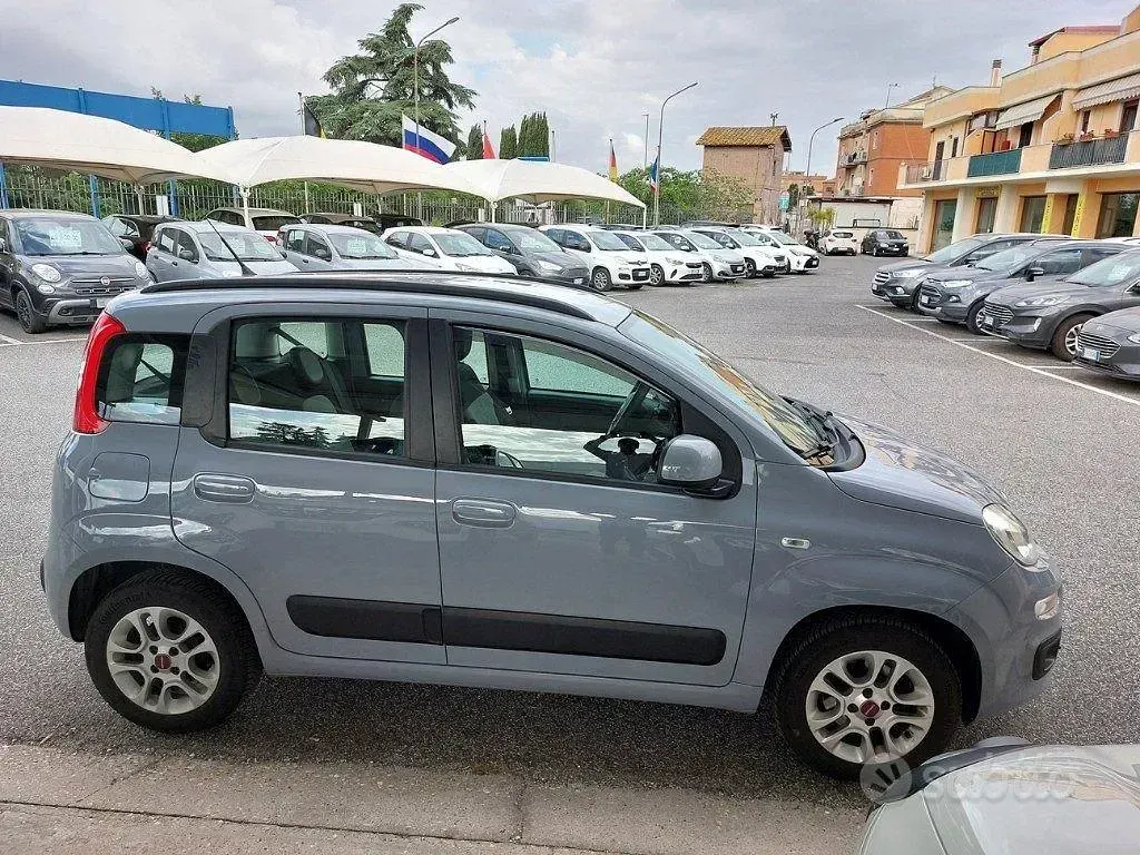 Usata Fiat Panda Lounge 69 CV (50 kW) 2019 Grigio Utilitaria