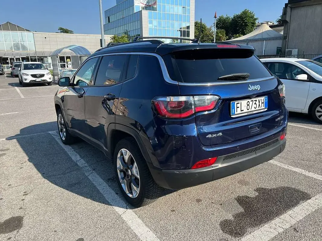 Usata Jeep Compass Limited 170 CV (125 kW) 2017 Blu/azzurro SUV
