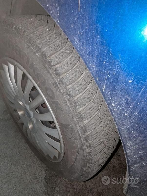 Usata Fiat Grande Punto Active 65 CV (47 kW) 2006 Blu/azzurro Utilitaria