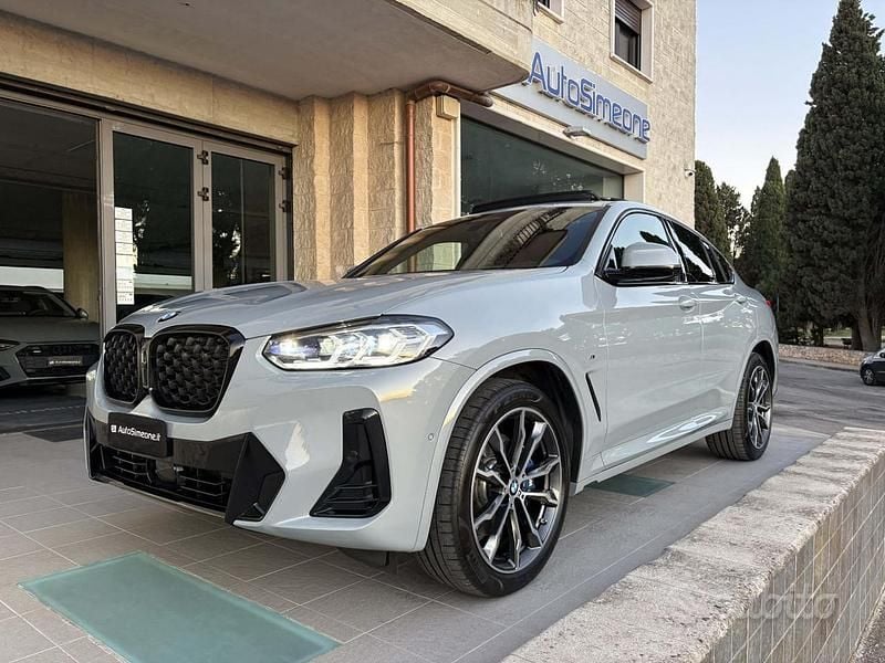 Grigio scuro Usata 2025 BMW X4 M Sport SUV | 55.799 € (Buon prezzo) - Immagine 1/4