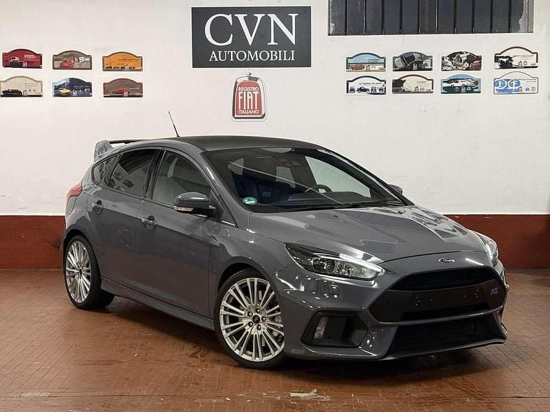 Grigio Usata 2017 Ford Focus RS Tre volumi | 27.900 € (Super prezzo) - Immagine 1/4