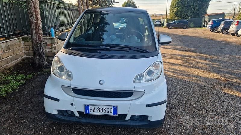 Usata Smart ForTwo Coupé 71 CV (52 kW) 2010 Bianco Coupé