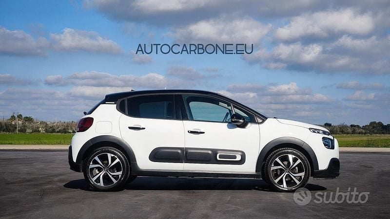Usata Citroën C3 Shine 110 CV (80 kW) 2022 Nero Berlina