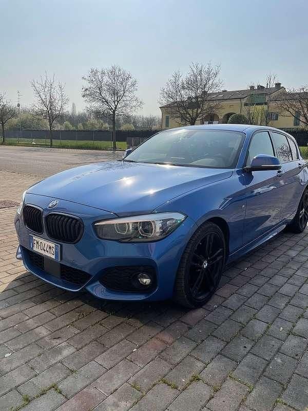 Usata BMW 120 M Sport 190 CV (139 kW) 2018 Blu/azzurro Utilitaria