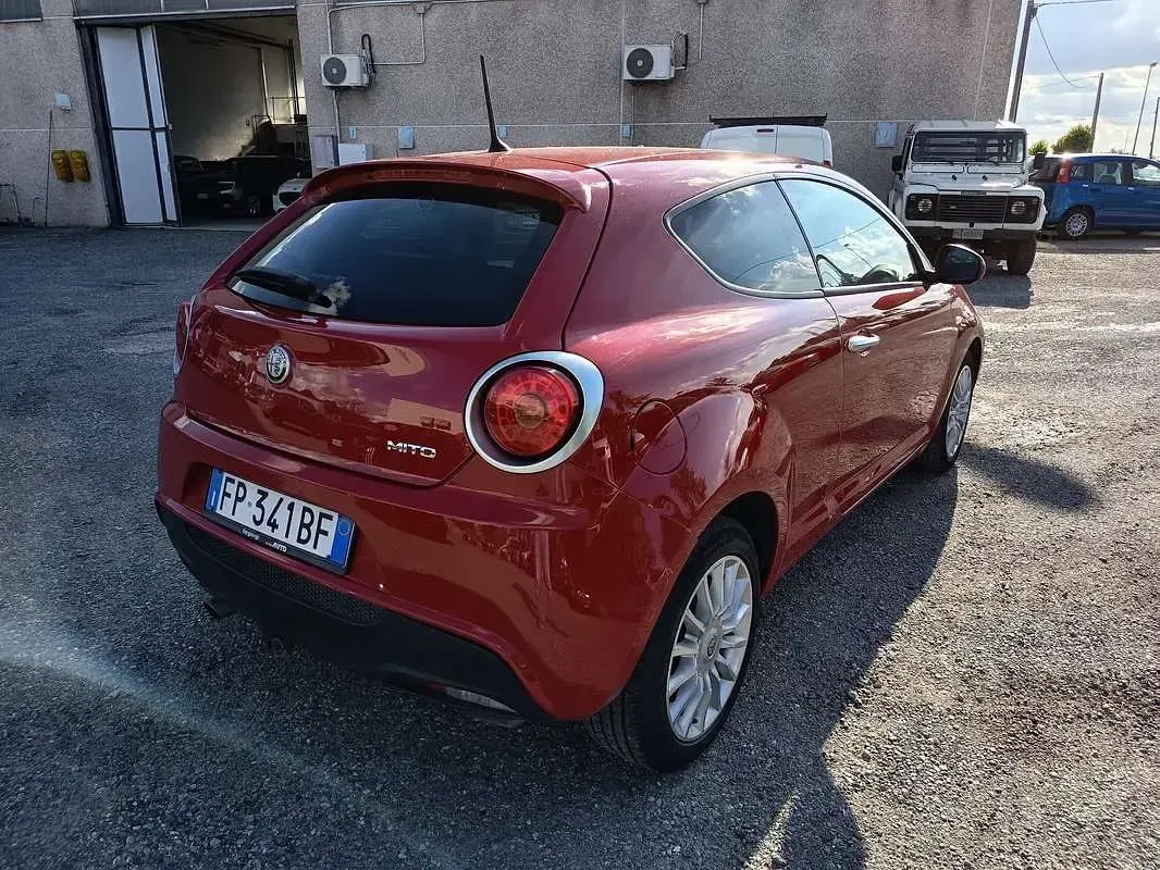 Usata Alfa Romeo MiTo Super 95 CV (69 kW) 2018 Rosso Utilitaria