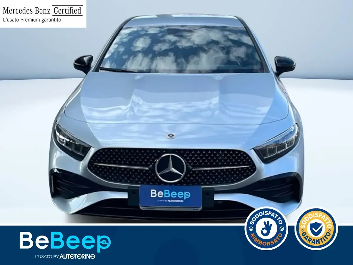 Usata Mercedes A180 AMG line 116 CV (85 kW) 2024 Grigio Berlina